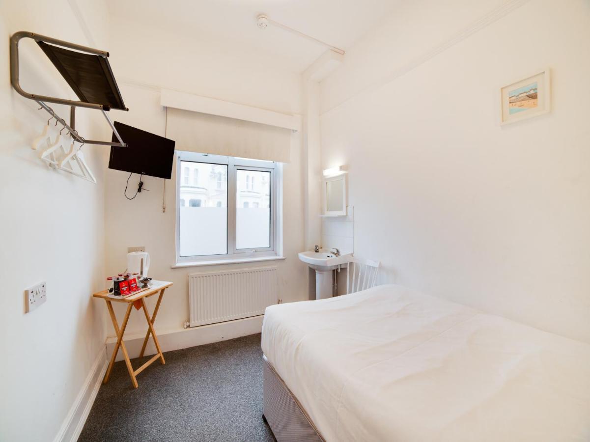 Hotel Sea Breeze Clacton-on-Sea Dış mekan fotoğraf