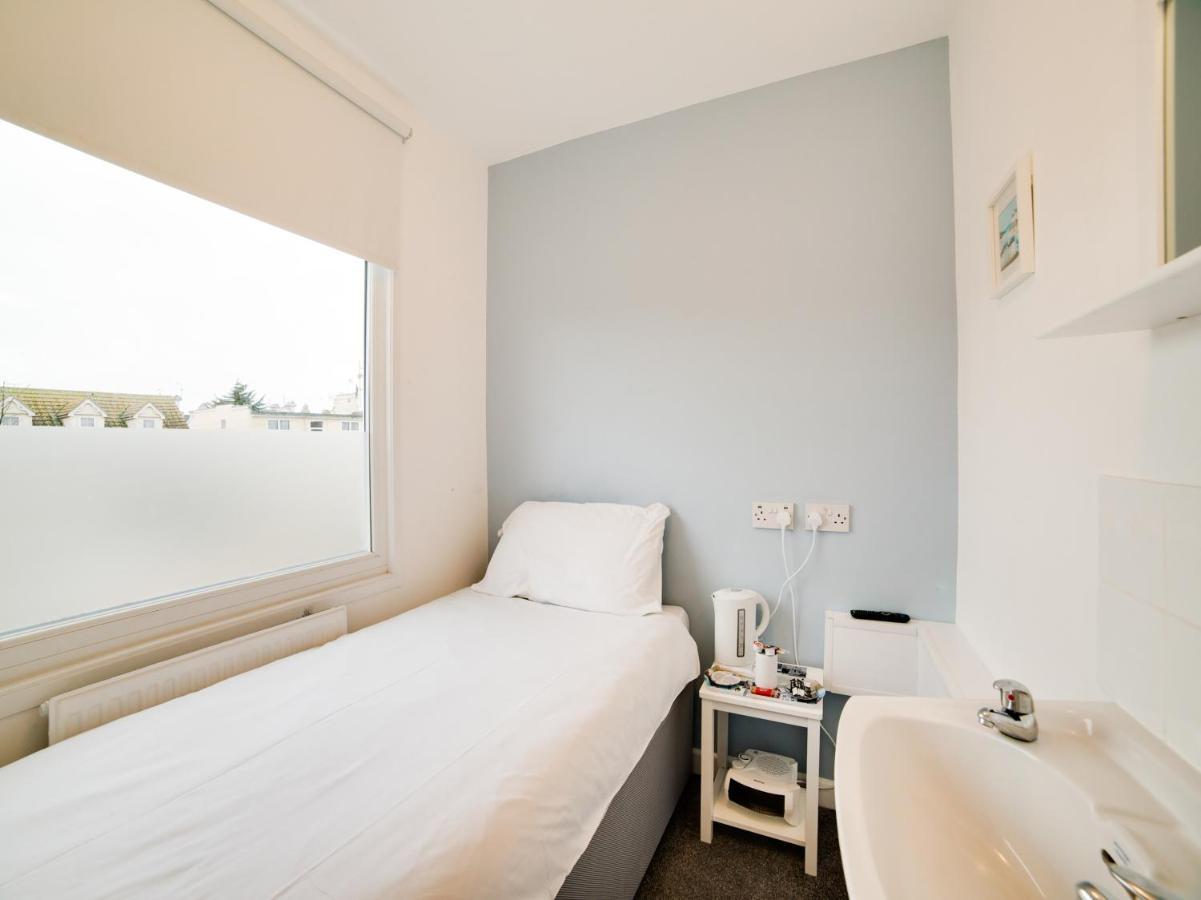 Hotel Sea Breeze Clacton-on-Sea Dış mekan fotoğraf