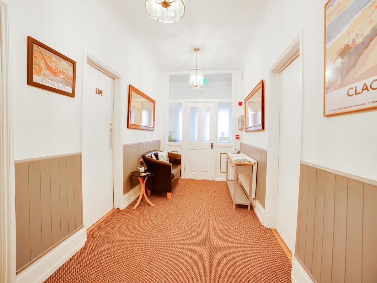 Hotel Sea Breeze Clacton-on-Sea Dış mekan fotoğraf