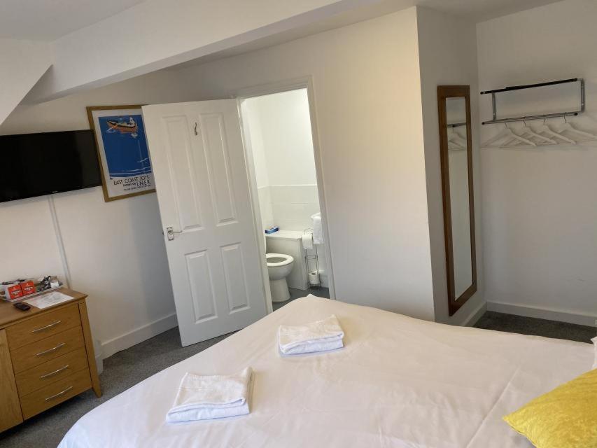 Hotel Sea Breeze Clacton-on-Sea Dış mekan fotoğraf